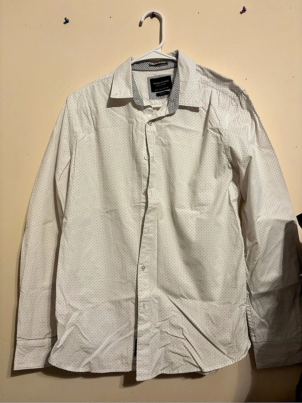 Denim & Flower Slim Fit Button-Down Shirt Geometric Shirt in White & Blue